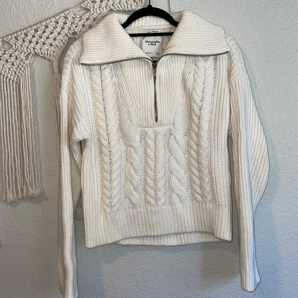 Abercrombie Half Zip Sweater - Picture 5 of 10